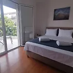 Native Living Case de vacanță Polychrono